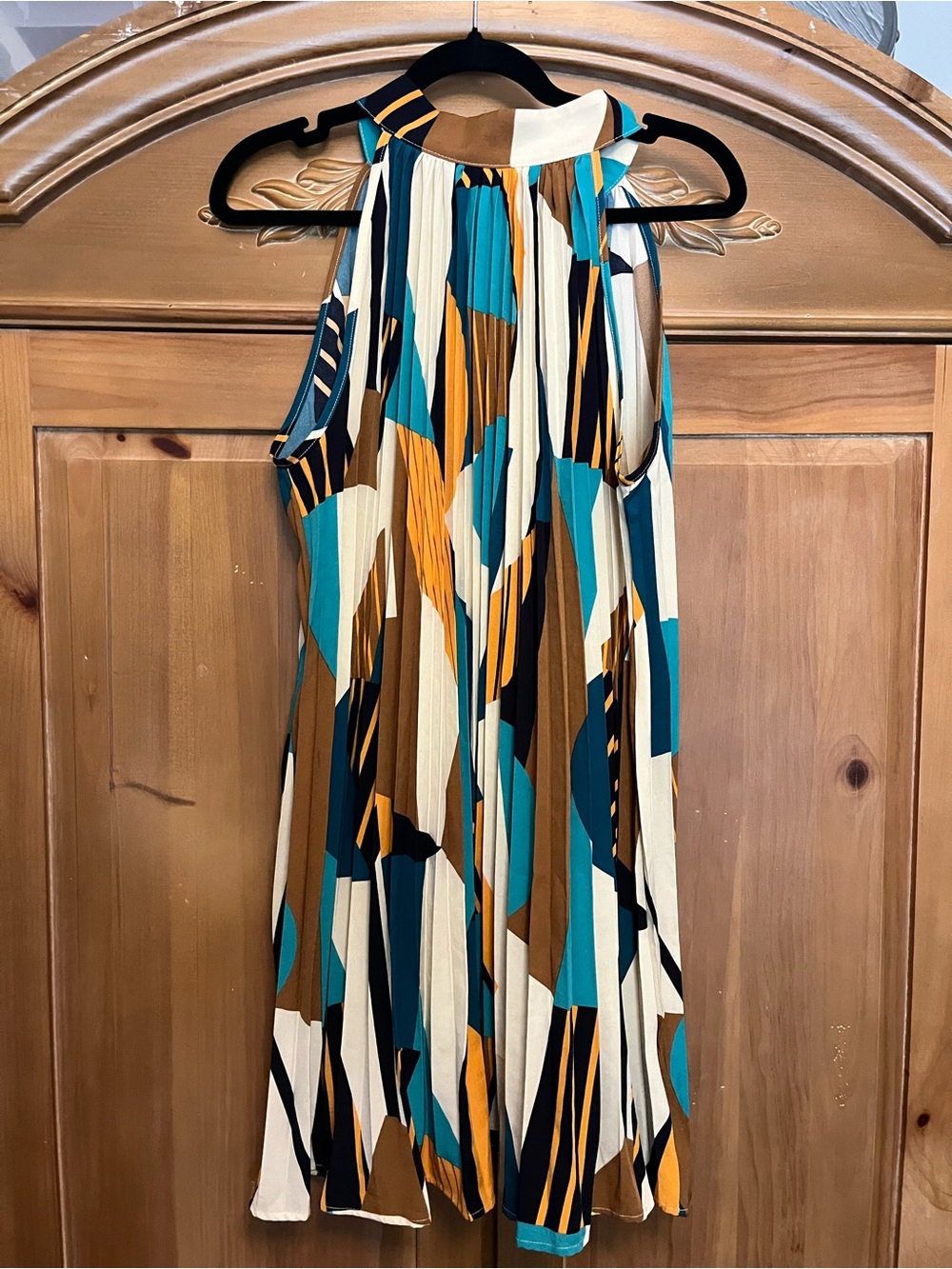 Sleeveless Pleated Geo Print Dress - Teal, Mustard, Brown, Cream